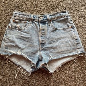 501 Levi Shorts